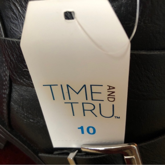 Womens TIME and TRU Stylish Black Buckle Ankle Boot Size 10 Size Zip New - Picture 7 of 7